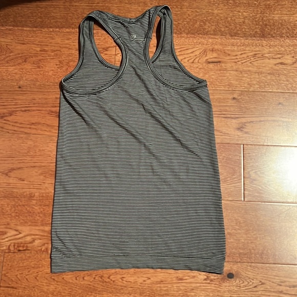 Two Lululemon running tank tops - Picture 7 of 8